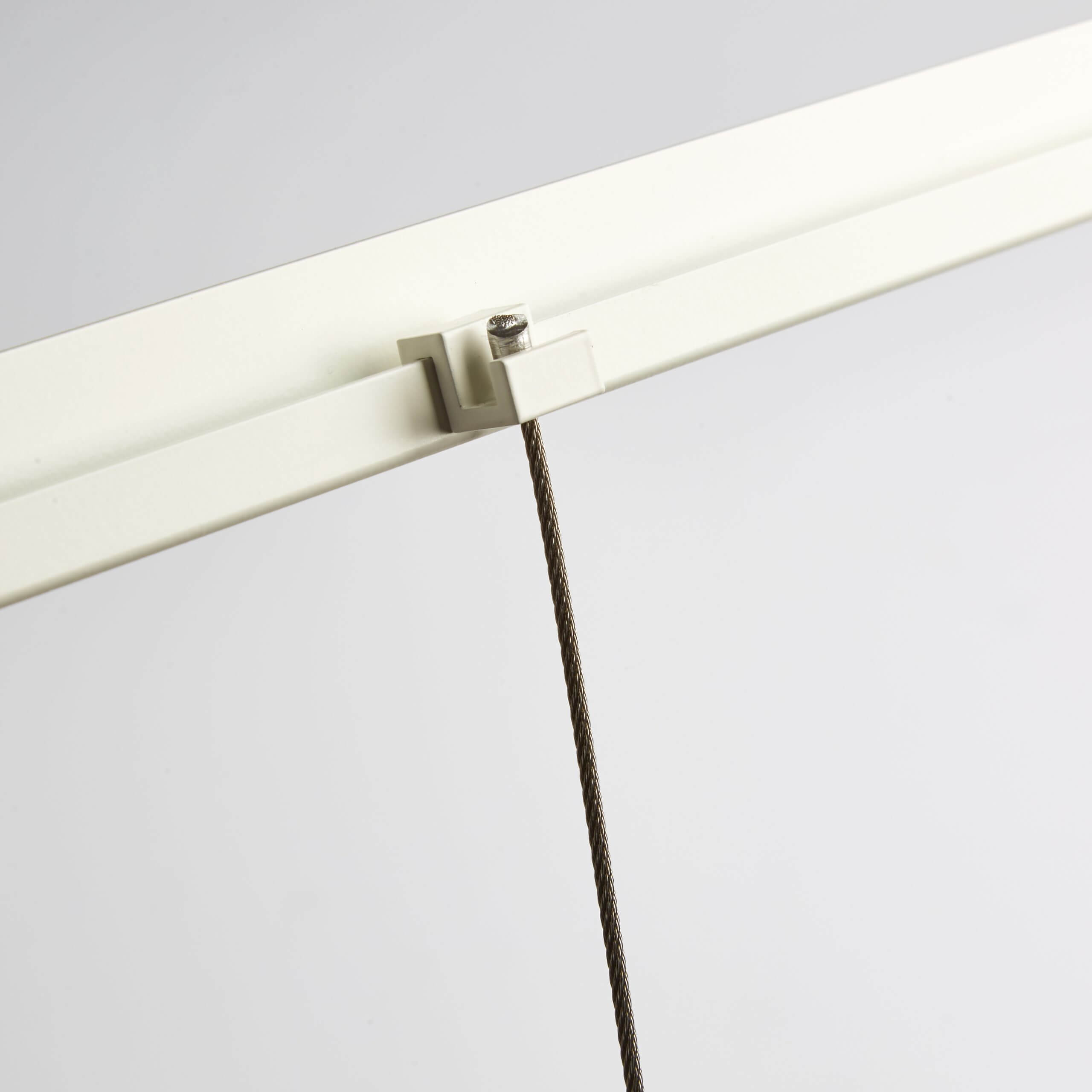 Cube hanger with stainless steel cable Picture Hanging Systems